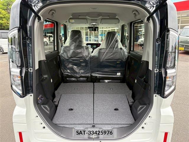Suzuki SPACIA 2026-04 8210325-16