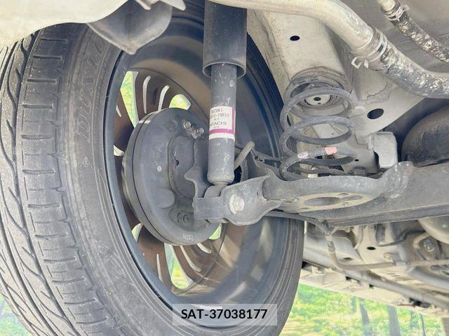 Suzuki SPACIA 2019-12 8210338-19