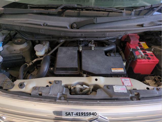 Suzuki SPACIA 2014-08 8210354-25