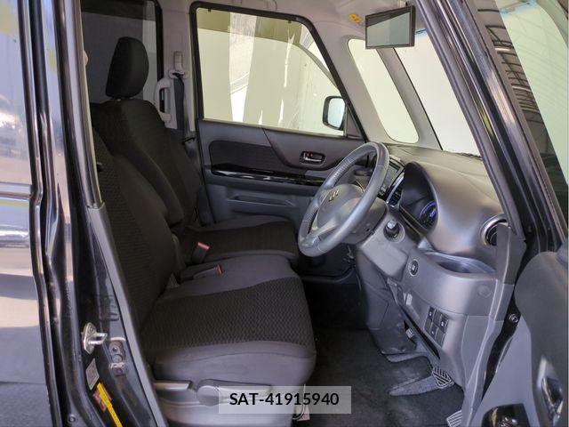 Suzuki SPACIA 2014-08 8210354-27