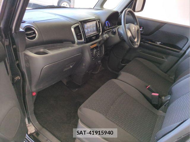 Suzuki SPACIA 2014-08 8210354-2