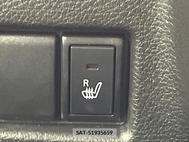 Suzuki SPACIA 2018-06 8210337-5