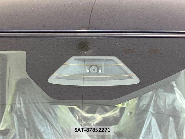 Suzuki SPACIA 2024-09 8210333-2