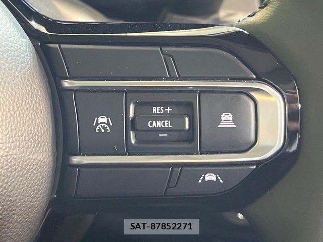 Suzuki SPACIA 2024-09 8210333-3