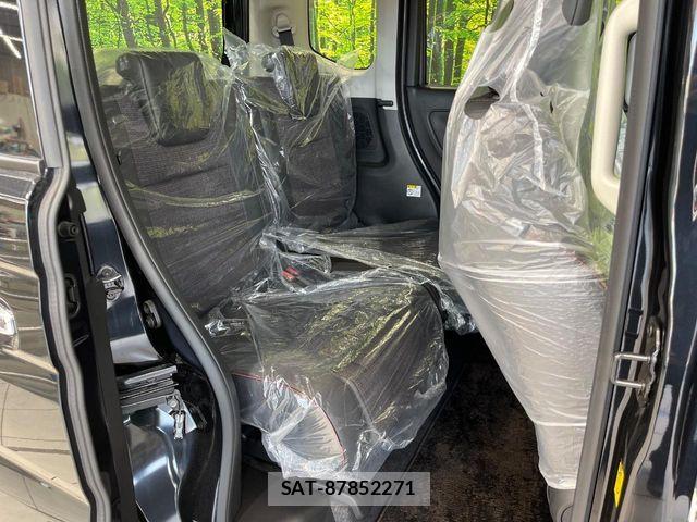 Suzuki SPACIA 2024-09 8210333-8