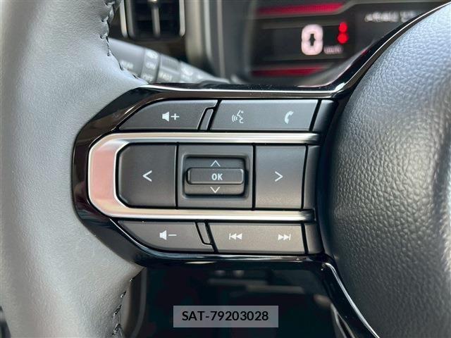 Suzuki SPACIA 2026-04 8210327-18