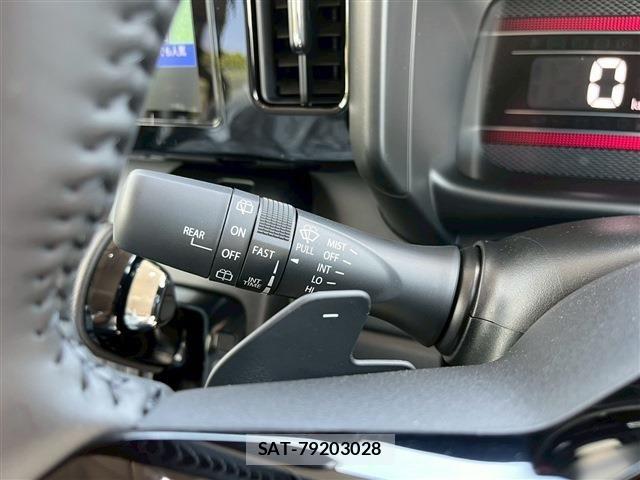 Suzuki SPACIA 2026-04 8210327-20