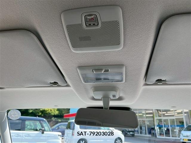 Suzuki SPACIA 2026-04 8210327-28
