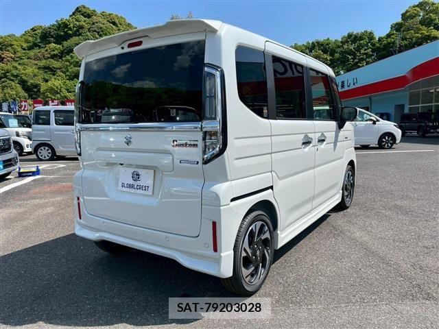 Suzuki SPACIA 2026-04 8210327-5