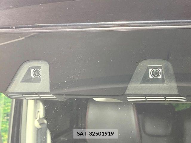 Suzuki SPACIA 2021-03 8210340-3