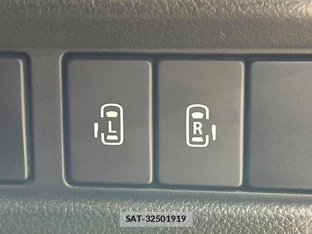 Suzuki SPACIA 2021-03 8210340-4