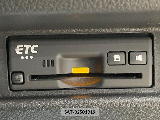 Suzuki SPACIA 2021-03 8210340-6