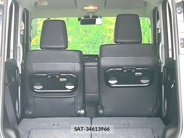 Suzuki SPACIA 2019-06 8210343-10