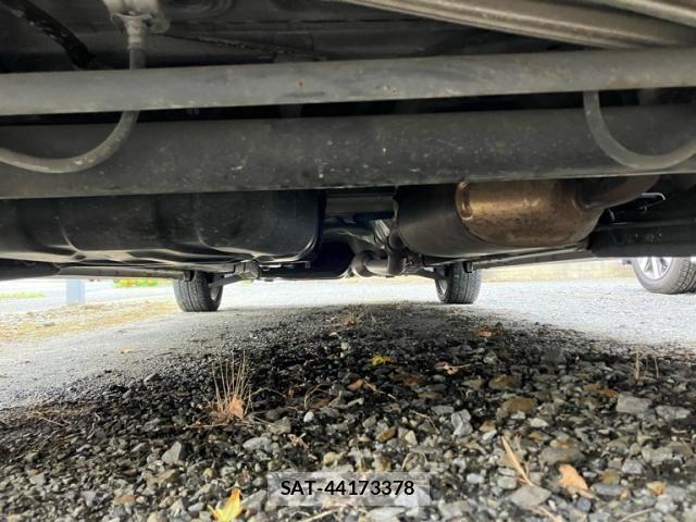 Suzuki SPACIA 2015-10 8210355-9