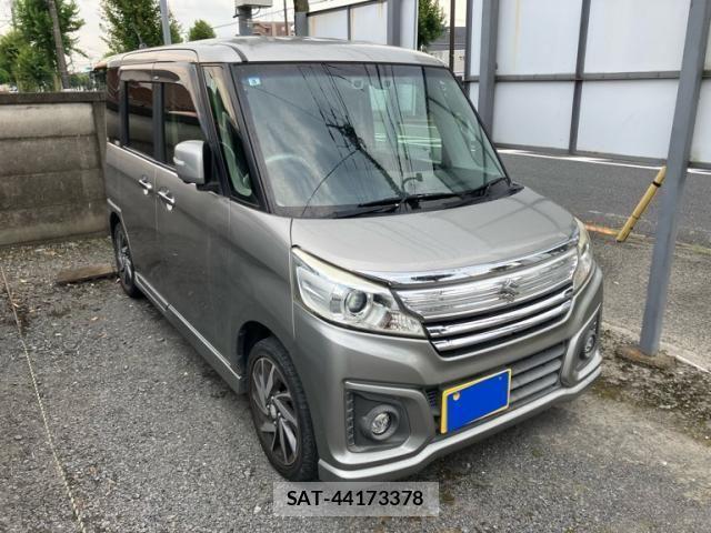 Suzuki SPACIA 2015-10 8210355-1