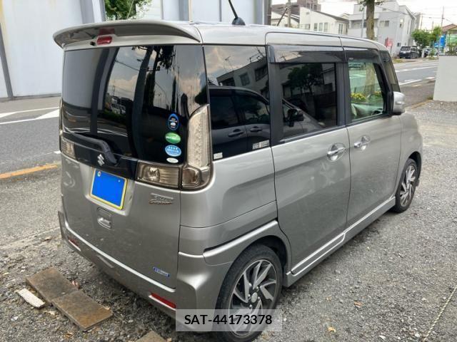 Suzuki SPACIA 2015-10 8210355-2