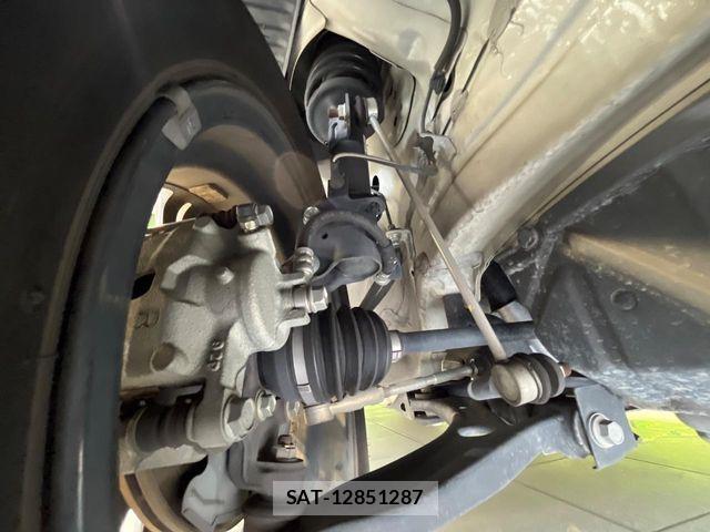 Suzuki SPACIA 2019-03 8210334-19