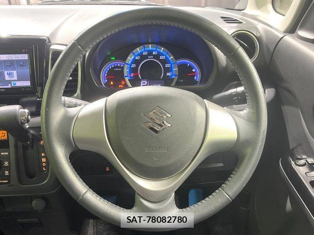 Suzuki SPACIA 2014-01 8210345-10