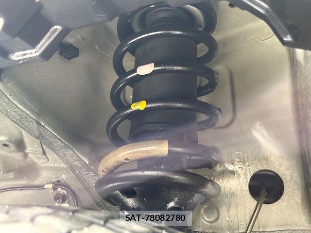 Suzuki SPACIA 2014-01 8210345-19