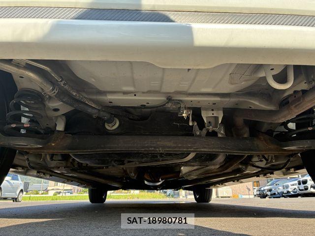 Suzuki SPACIA 2019-09 8210339-29