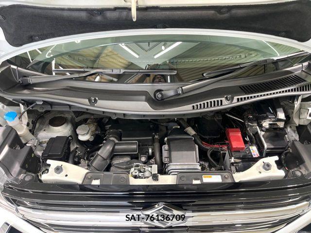 Suzuki SPACIA 2024-01 8231830-17