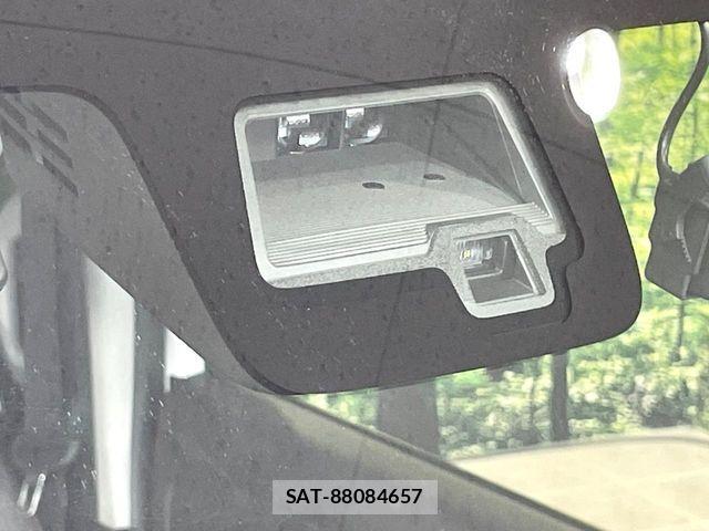 Suzuki SPACIA 2020-06 8231832-3