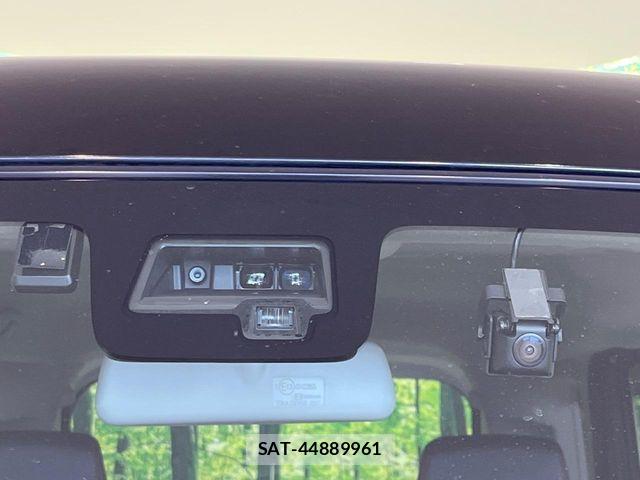 Suzuki SPACIA 2020-03 8246745-4