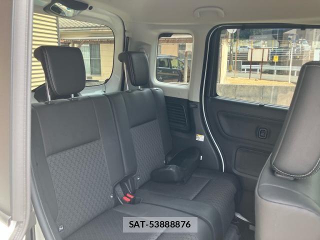Suzuki SPACIA 2023-07 8246741-11