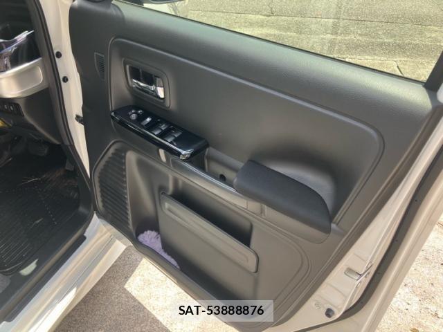 Suzuki SPACIA 2023-07 8246741-15