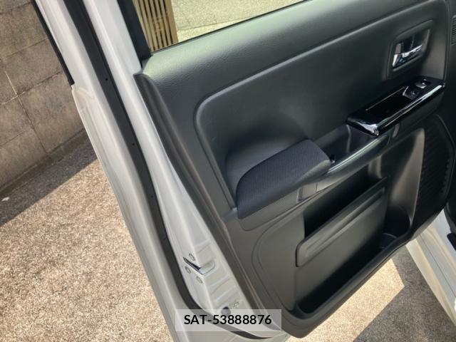 Suzuki SPACIA 2023-07 8246741-7