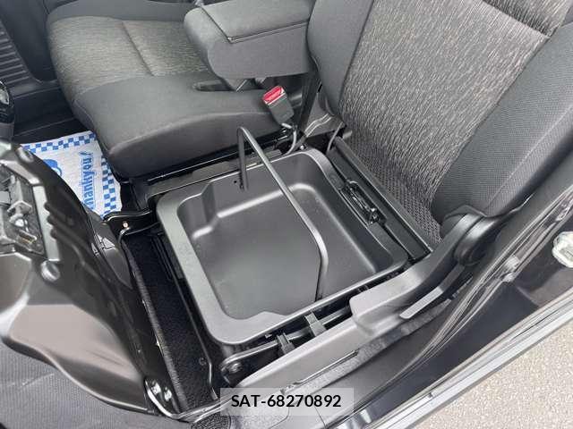 Suzuki SPACIA 2020-06 8246747-9