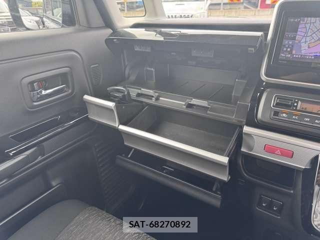 Suzuki SPACIA 2020-06 8246747-11