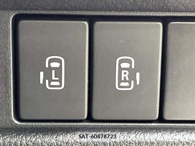 Suzuki SPACIA 2022-06 8246740-5
