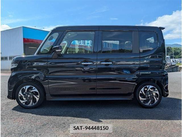 Suzuki SPACIA 2026-07 8317207-8