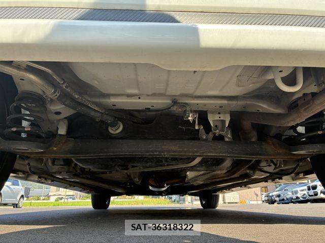 Suzuki SPACIA 2019-09 8317222-29