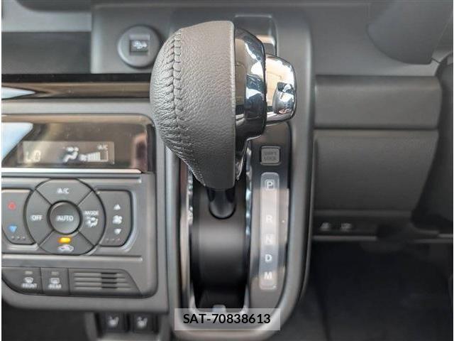 Suzuki SPACIA 2026-07 8317203-27