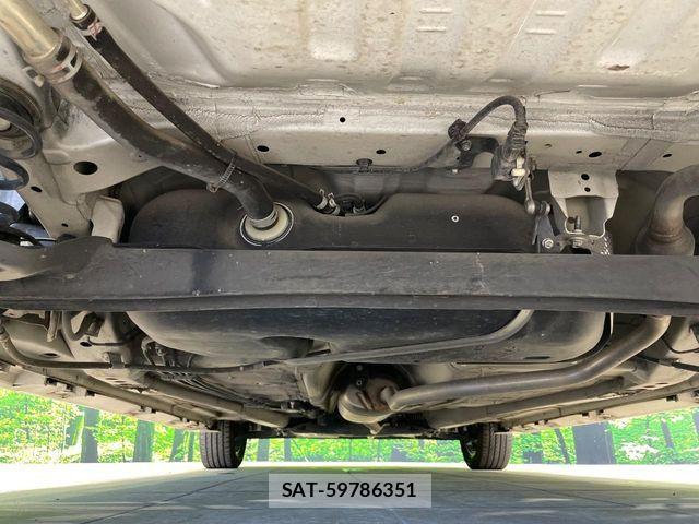 Suzuki SPACIA 2018-07 8317211-18