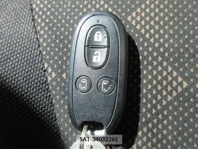 Suzuki SPACIA 2014-12 8317232-24