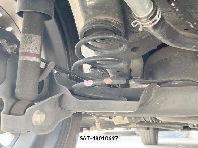 Suzuki SPACIA 2021-09 8317225-19