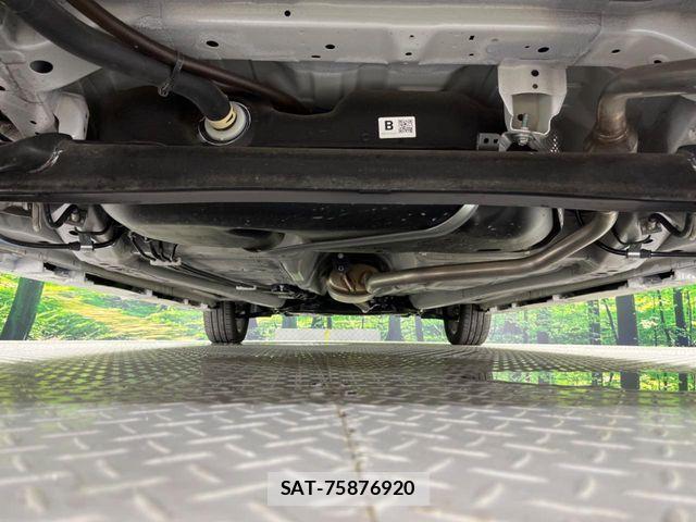 Suzuki SPACIA 2025-06 8317208-18