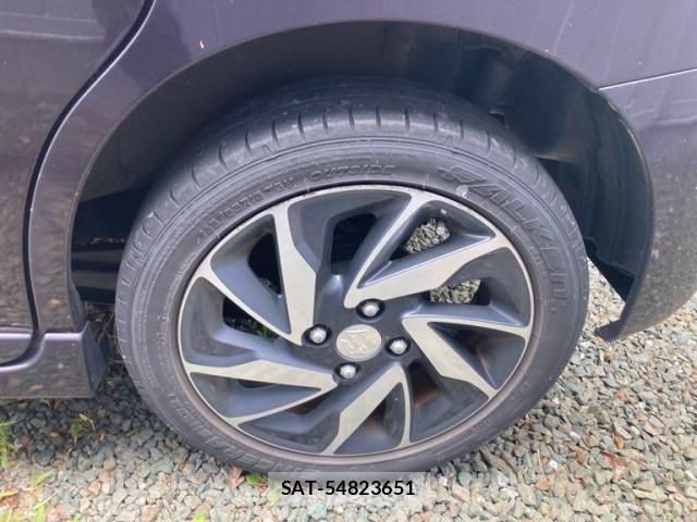 Suzuki SPACIA 2016-01 8317235-11