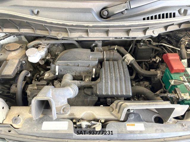 Suzuki SPACIA 2021-01 8317223-18