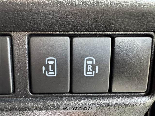 Suzuki SPACIA 2018-04 8317231-4