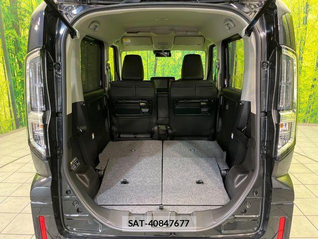 Suzuki SPACIA 2025-11 8317210-11