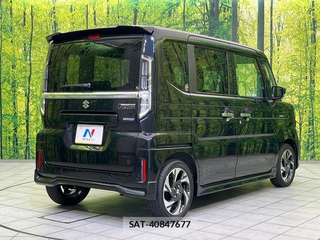 Suzuki SPACIA 2025-11 8317210-17