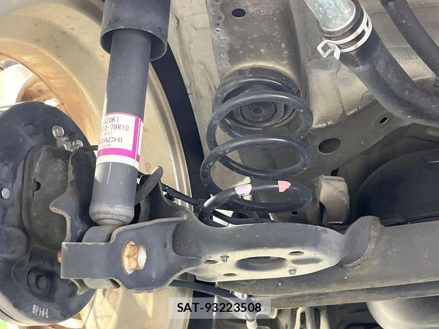 Suzuki SPACIA 2019-06 8317228-19