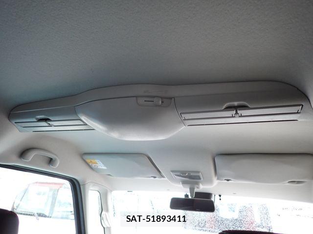 Suzuki SPACIA 2019-05 8337959-13