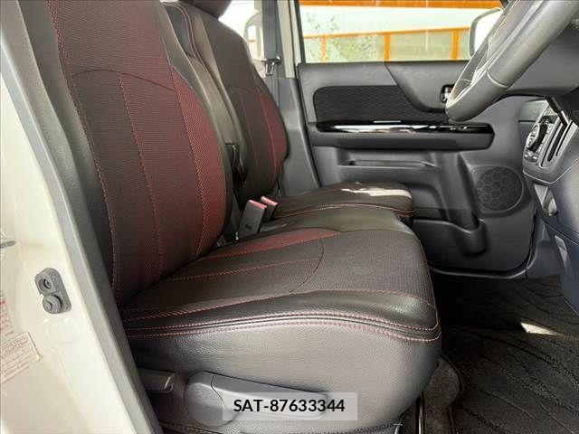 Suzuki SPACIA 2014-11 8337964-15