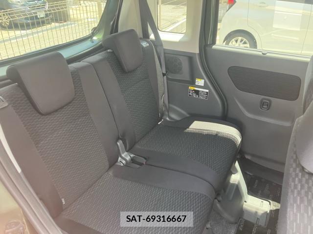 Suzuki SPACIA 2013-10 8337962-11