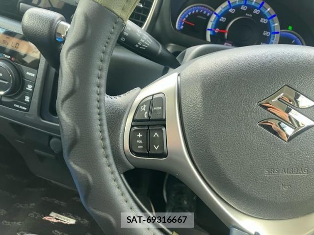 Suzuki SPACIA 2013-10 8337962-20